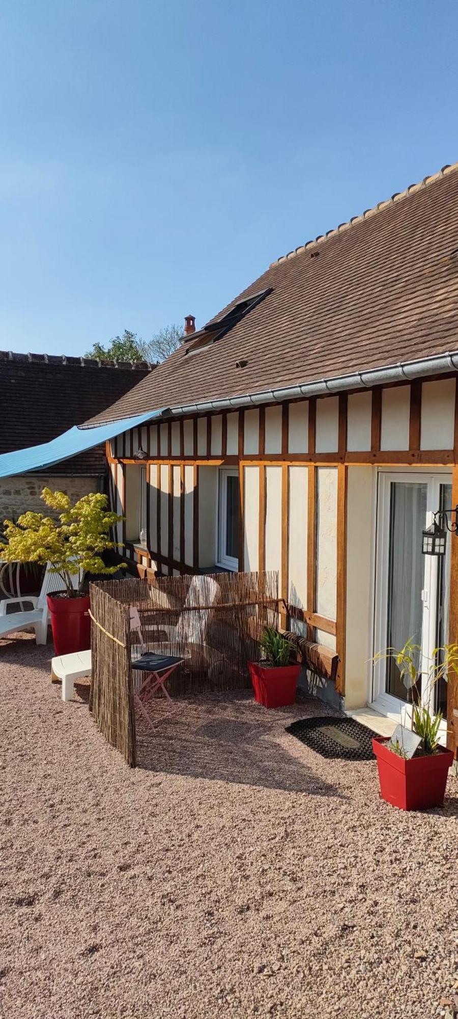 Les Lys Jolie Suite Parentale Privative Deux Adultes Avec Sdd Pertheville-Ners Exterior foto